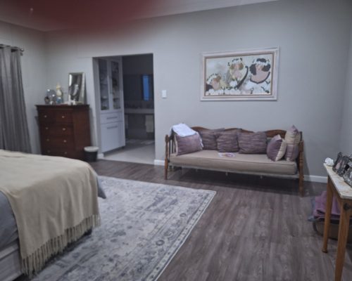 Room 1 (1) (Medium)