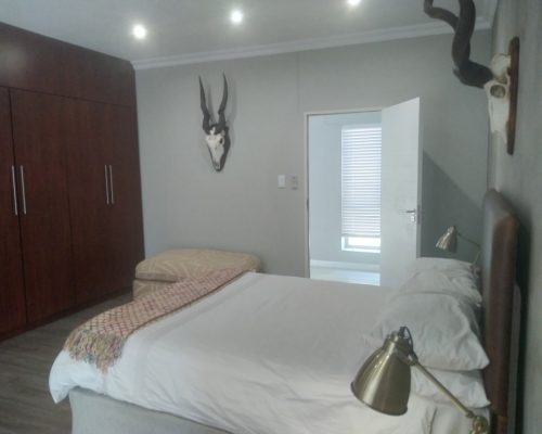 Room 2 (3) (Medium)
